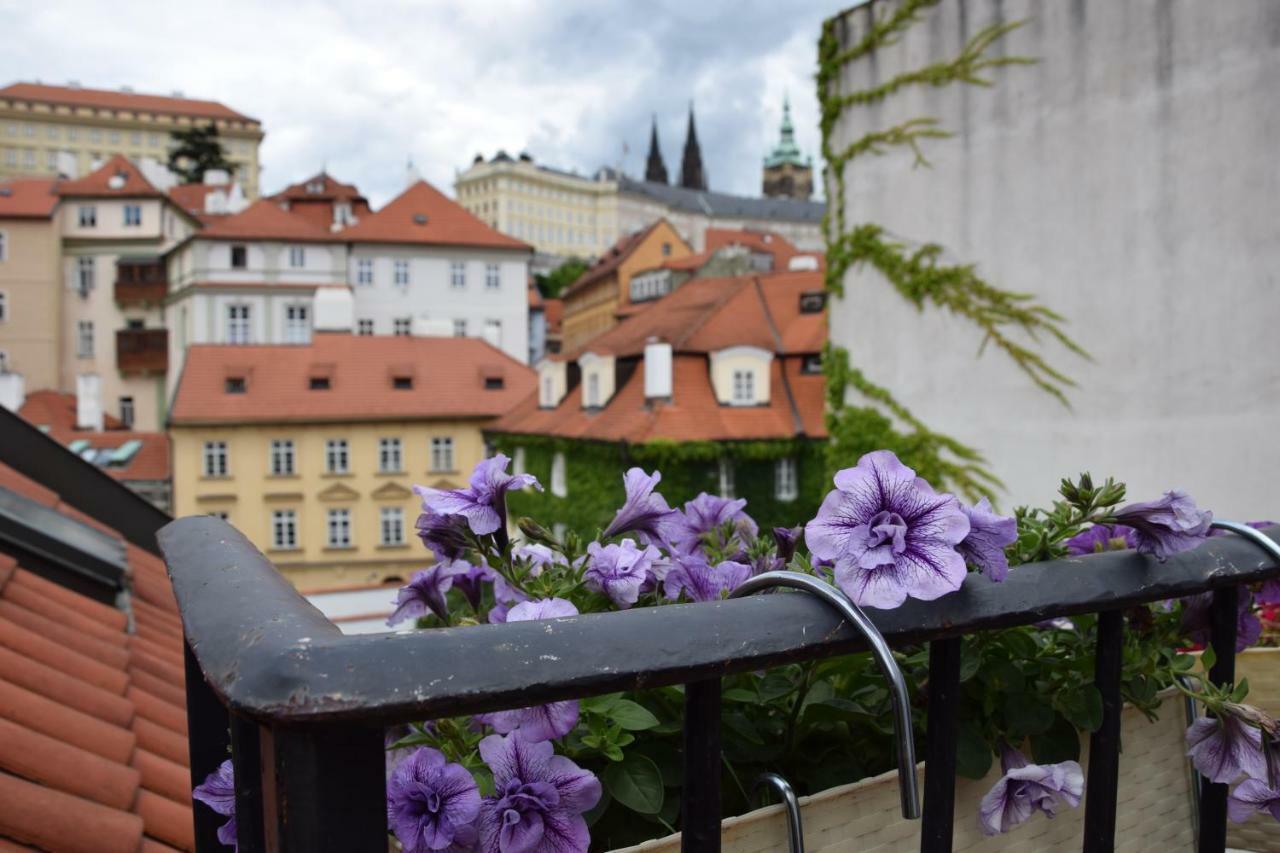 Mala Strana -piece And Quiet Apartment Prag